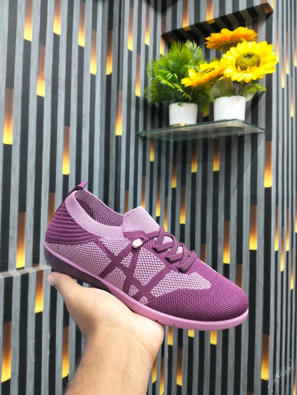 Premium Ladies Casual Sneakers – Stylish & Comfortable