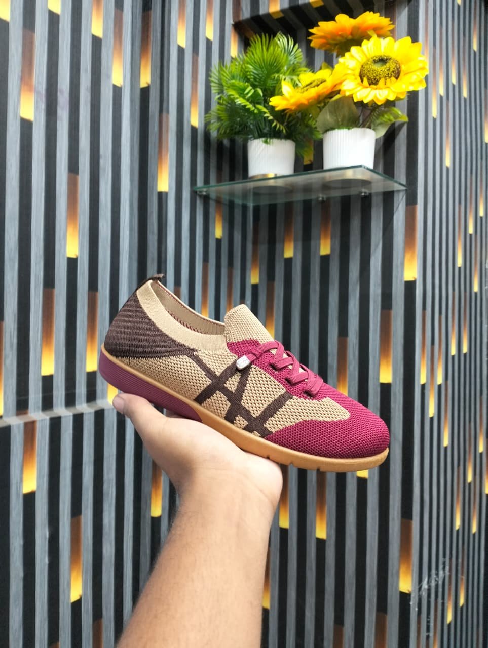 Premium Ladies Casual Sneakers – Stylish & Comfortable