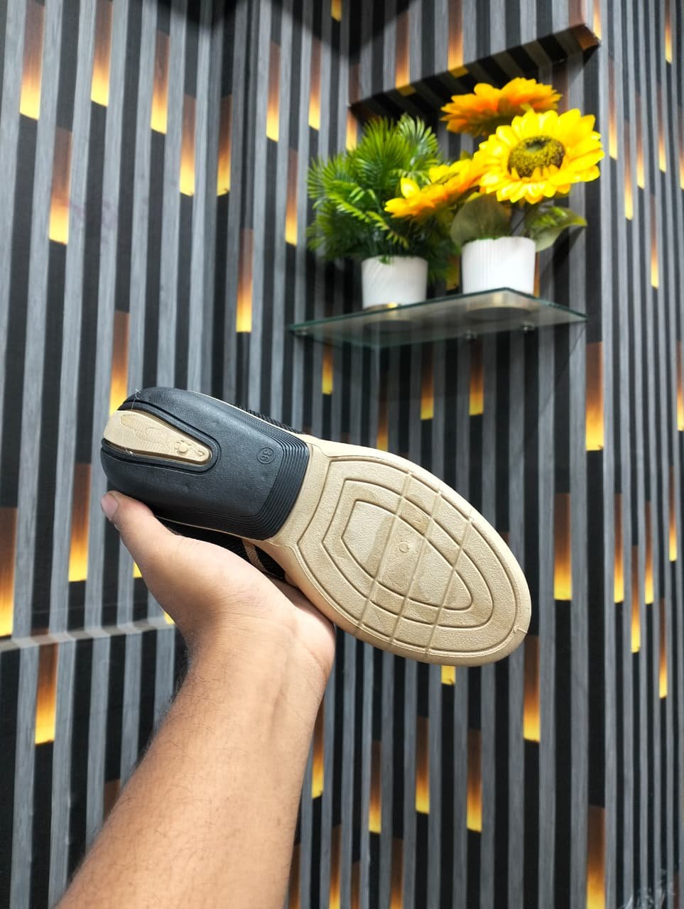 Premium Ladies Casual Sneakers – Stylish & Comfortable - Image 3