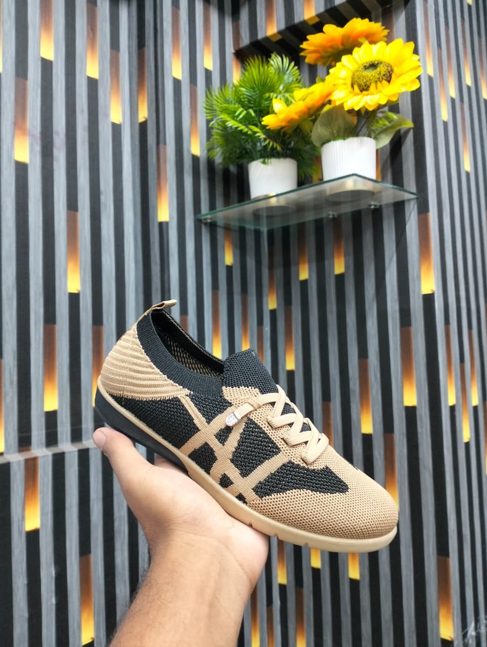 Premium Ladies Casual Sneakers – Stylish & Comfortable