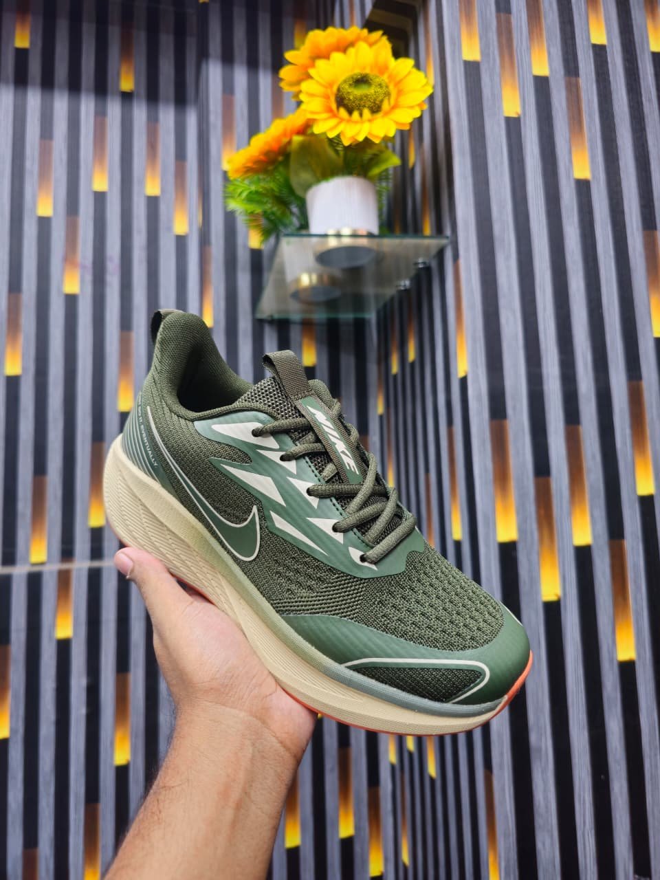 Nike Everyday Performance Running Shoe - Image 2