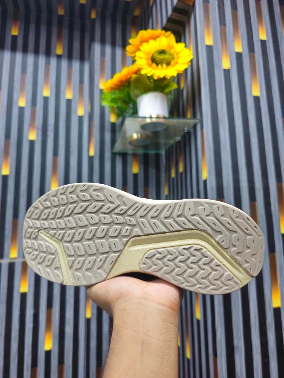 Nike Everyday Performance Running Shoe - Image 4
